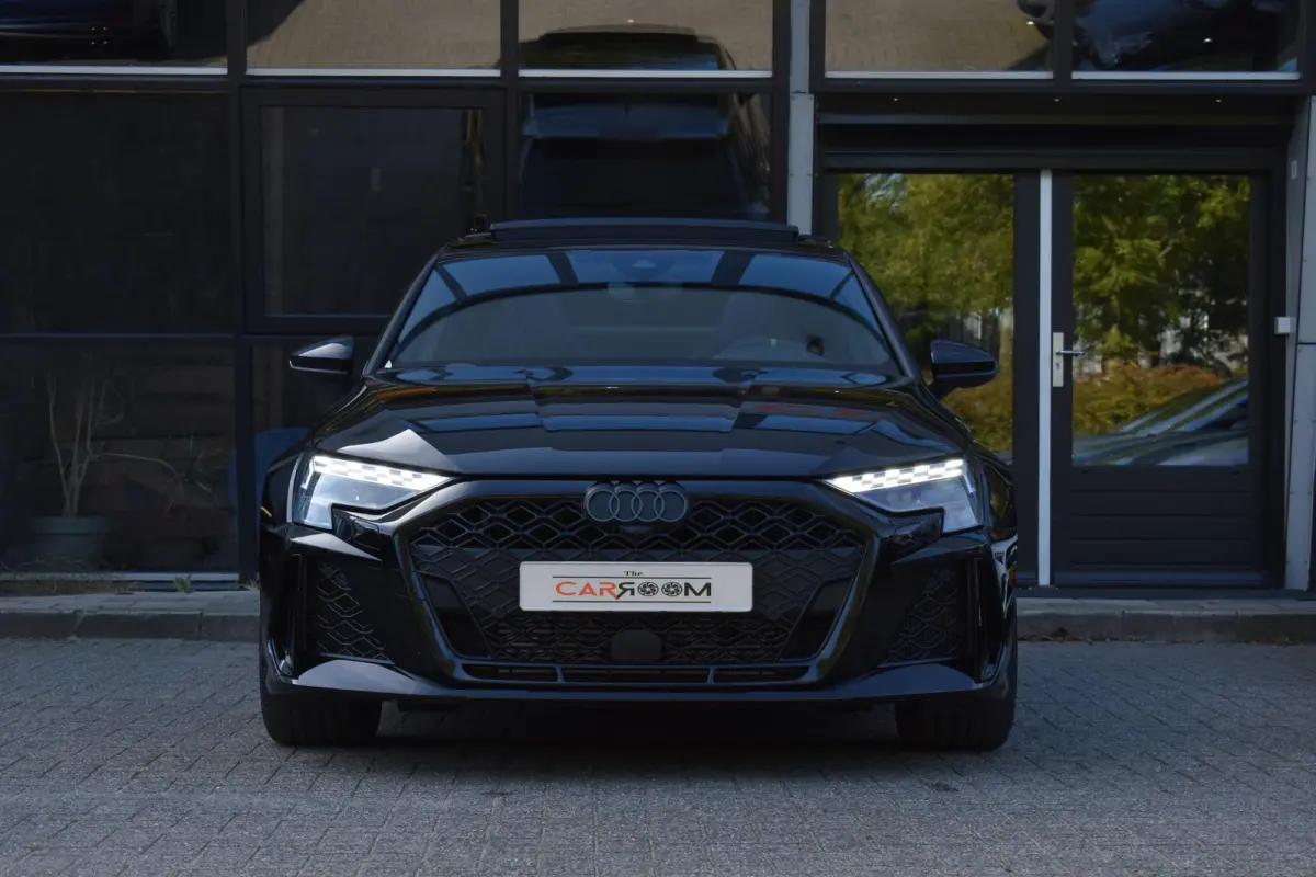 2.5 TFSI RS 3 quattro Hulk Sonos HUD Pano