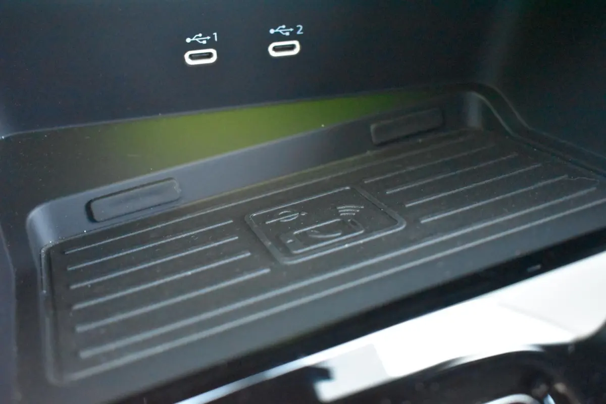 2.5 TFSI RS 3 quattro Hulk Sonos HUD Pano