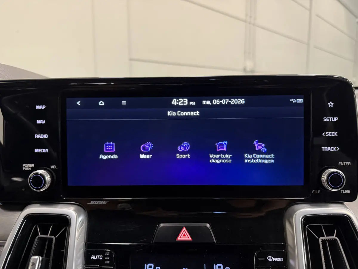 1.6 T-GDI Plug-in Hybrid 4WD Platinum LEER/HEAD-UP/BOSE/360CAMERA/SOH 97%/LED/VENTILATIE+MEMORY/CARPLAY/19"/EL.A.KLEP/DONKERE-HEMEL/NIVEAU-REGELING/NET GROTE OH BEURT GEHAD BIJ KIA DEALER (/
