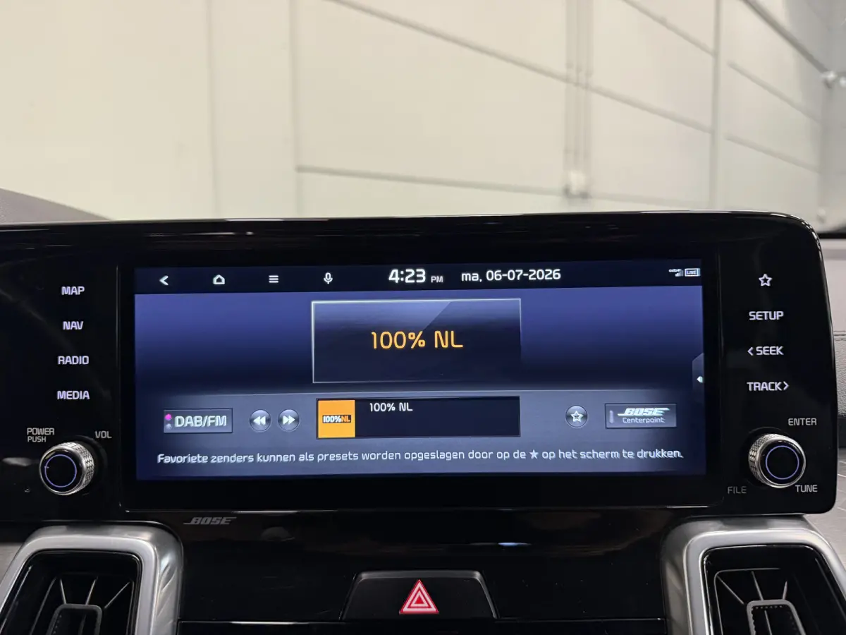 1.6 T-GDI Plug-in Hybrid 4WD Platinum LEER/HEAD-UP/BOSE/360CAMERA/SOH 97%/LED/VENTILATIE+MEMORY/CARPLAY/19"/EL.A.KLEP/DONKERE-HEMEL/NIVEAU-REGELING/NET GROTE OH BEURT GEHAD BIJ KIA DEALER (/