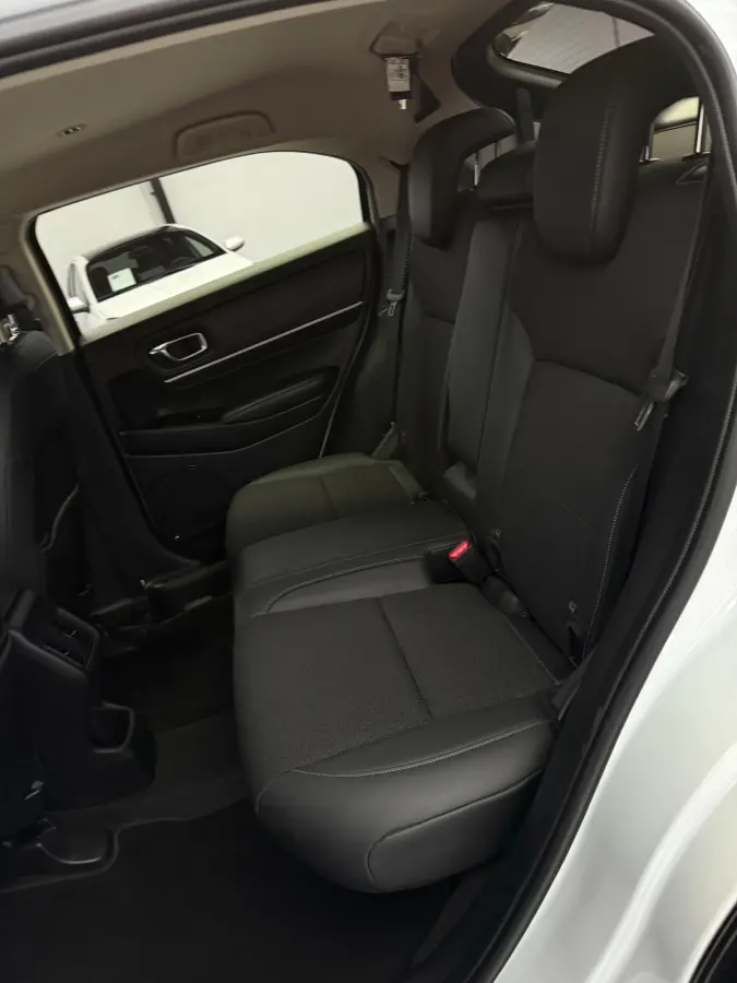 1.5 e:HEV Advance Style Camera CarPlay