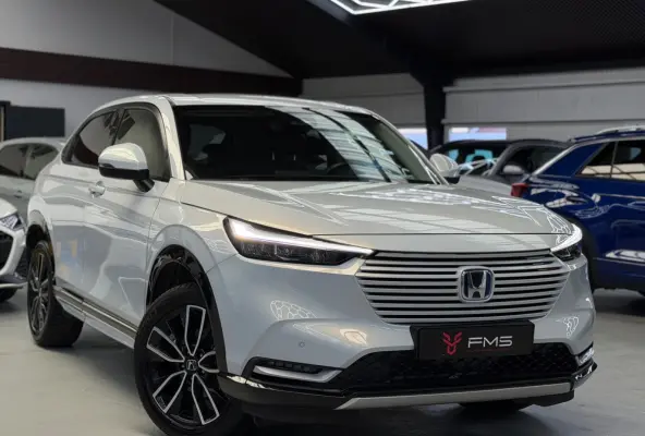 1.5 e:HEV Advance Style Camera CarPlay