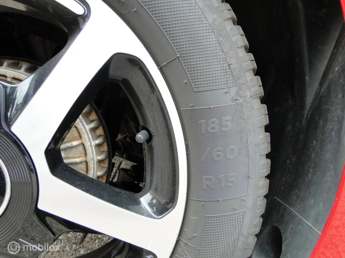 1.0, schakel, benzine 59.474 km