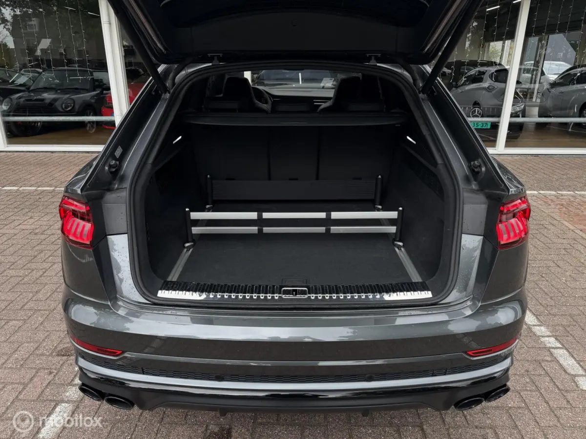 SQ8 4.0 TDI SQ8 quattro|Nachtzicht|360|Softclose|Stoelkoeling|
