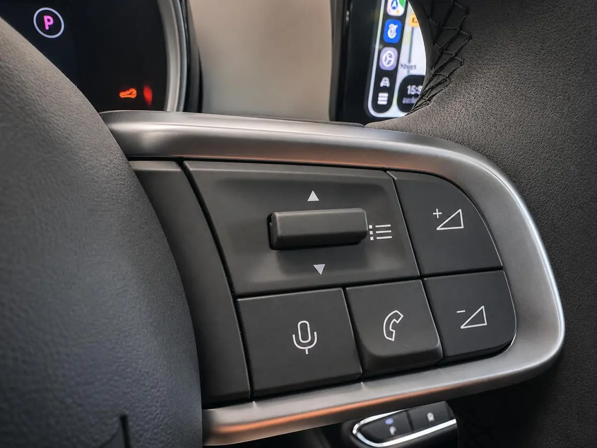 1.2 Hybrid Icon Wireless CarPlay Stoelverwarming Cruise Control PDC+Camera achter Full  LED Virtual Cockpit