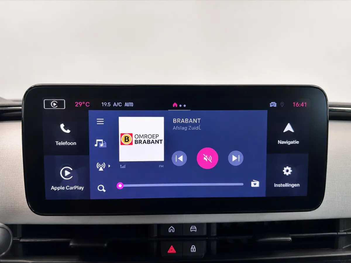 1.2 Hybrid Icon Wireless CarPlay Stoelverwarming Cruise Control PDC+Camera achter Full  LED Virtual Cockpit