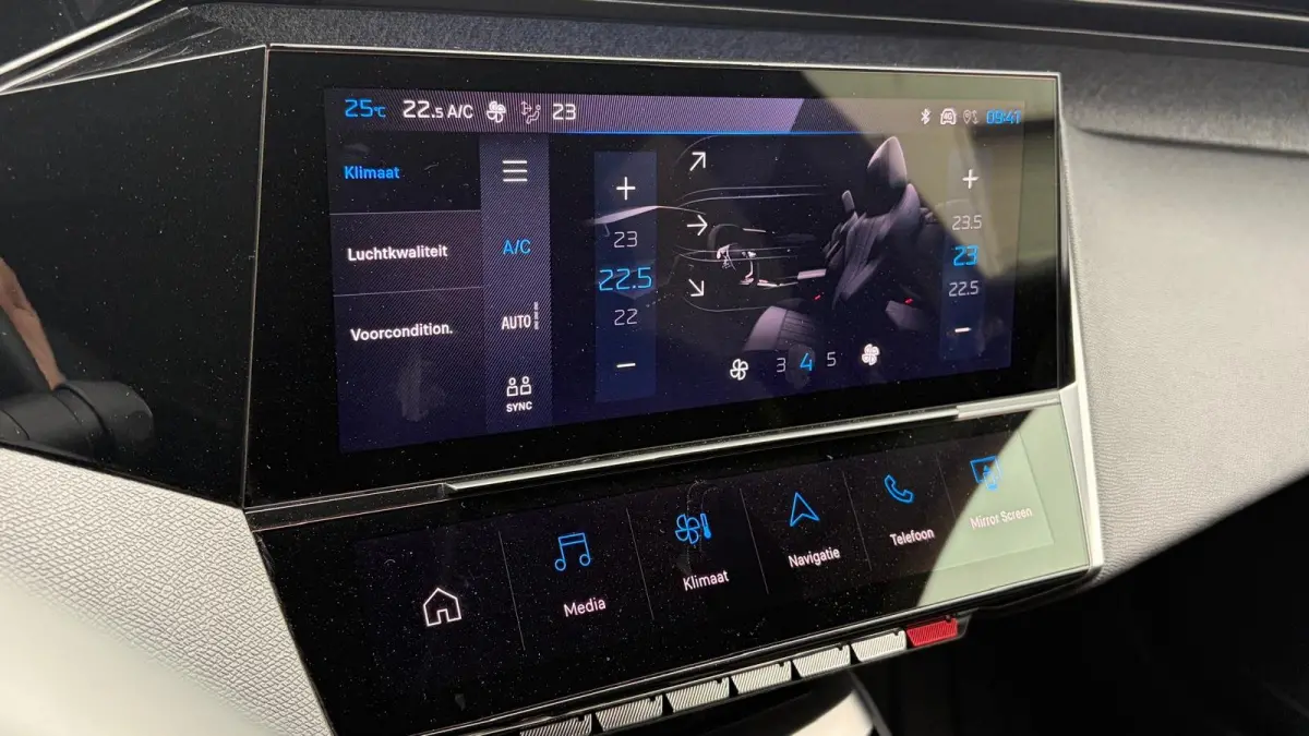 1.6 HYBRID 180PK ALLURE PACK BUSINESS AUTOMAAT / NAVI / LEDER / CLIMA / PDC / 17" LMV / CAMERA / KEYLESS / AFN. TREKHAAK / FULL-LED / WINTERPAKKET / BLUETOOTH / CRUISECONTROL !!