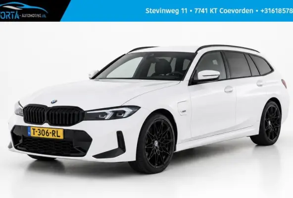 330e xDrive