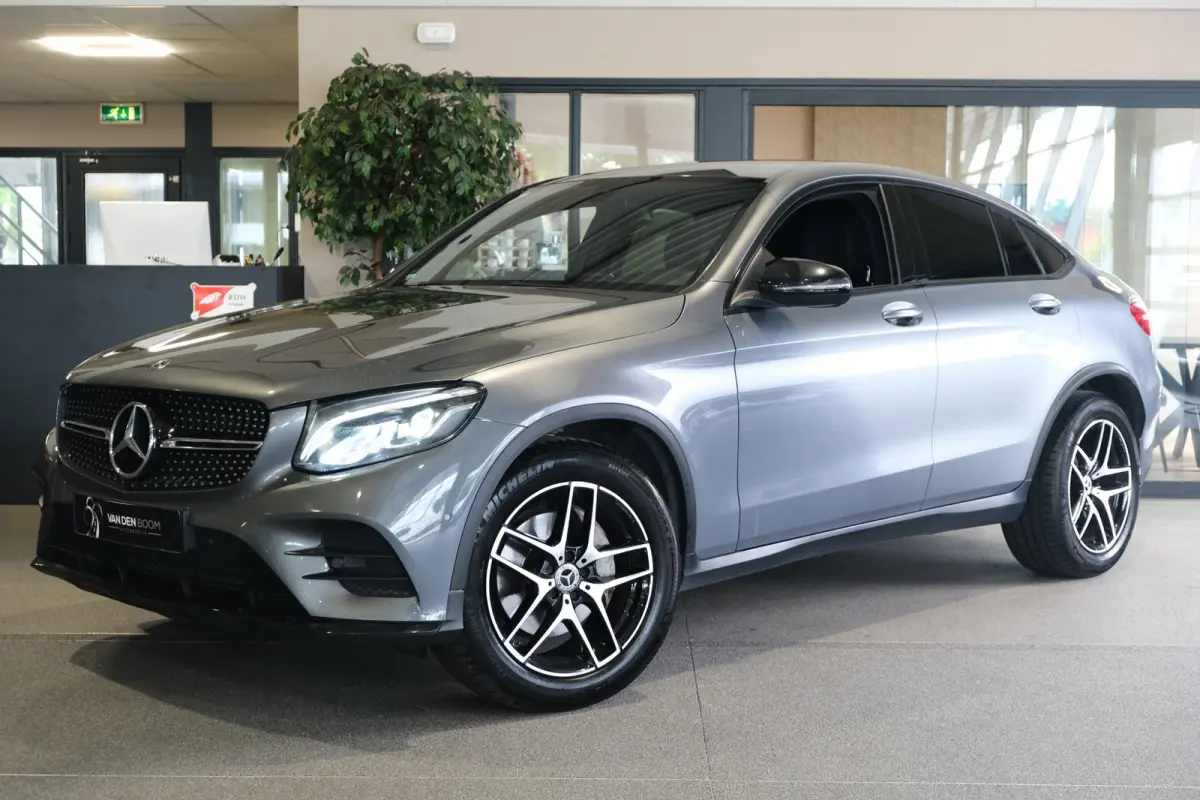 250 4MATIC AMG DCT Navi Leder Led Trekhaak Camera