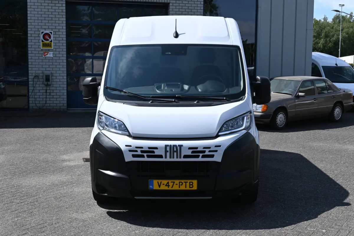 L2H2 2.2 MultiJet 140 pk 3.5t Camera, Cruise control, 270 Graden deuren