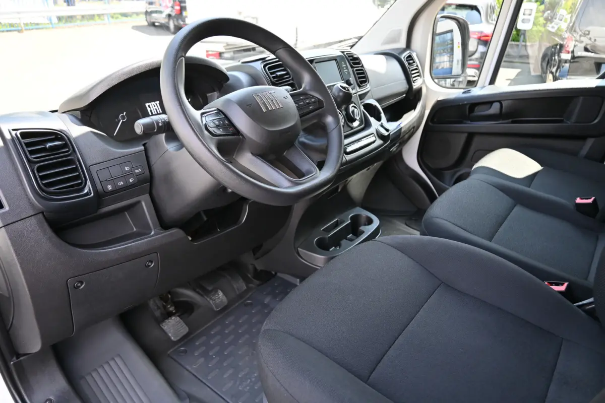 L2H2 2.2 MultiJet 140 pk 3.5t Camera, Cruise control, 270 Graden deuren