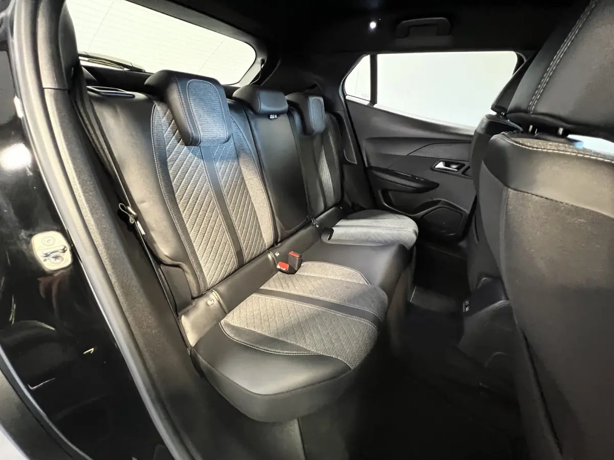EV Allure Avantage 54 kWh | SoH 97.8% | Android/Apple Carplay | LM Velgen 17" | PDC Voor en Achter | Cruise Control | Bluetooth | DAB | Airco |