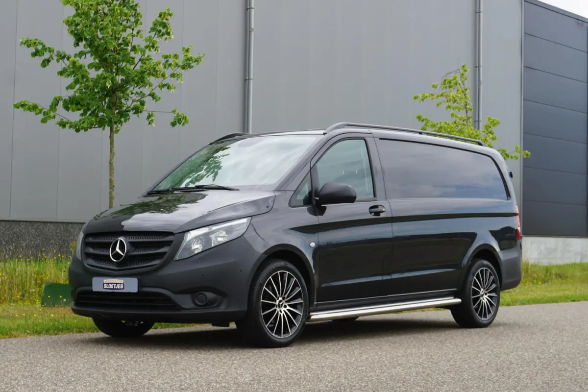 116 CDI Lang Grijs |1e eigenaar |Automaat |Camera |Cruise |Navi |Airco |163 pk |Carplay |Android Auto |EURO6 |Lederen stuurwiel |BPM vrij!