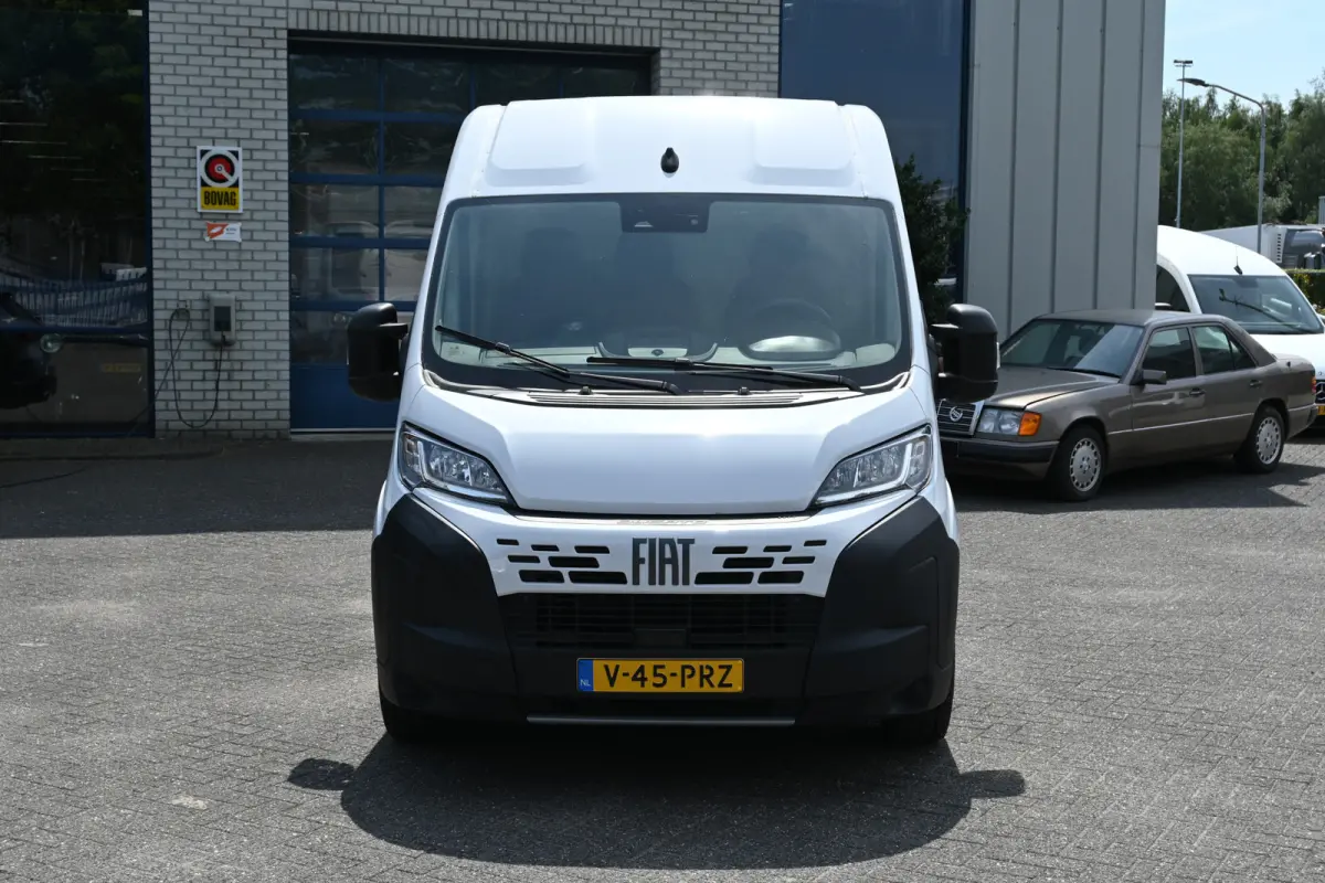 L2H2 2.2 MultiJet 140 pk 3.5t Camera, Cruise control, 270 Graden deuren