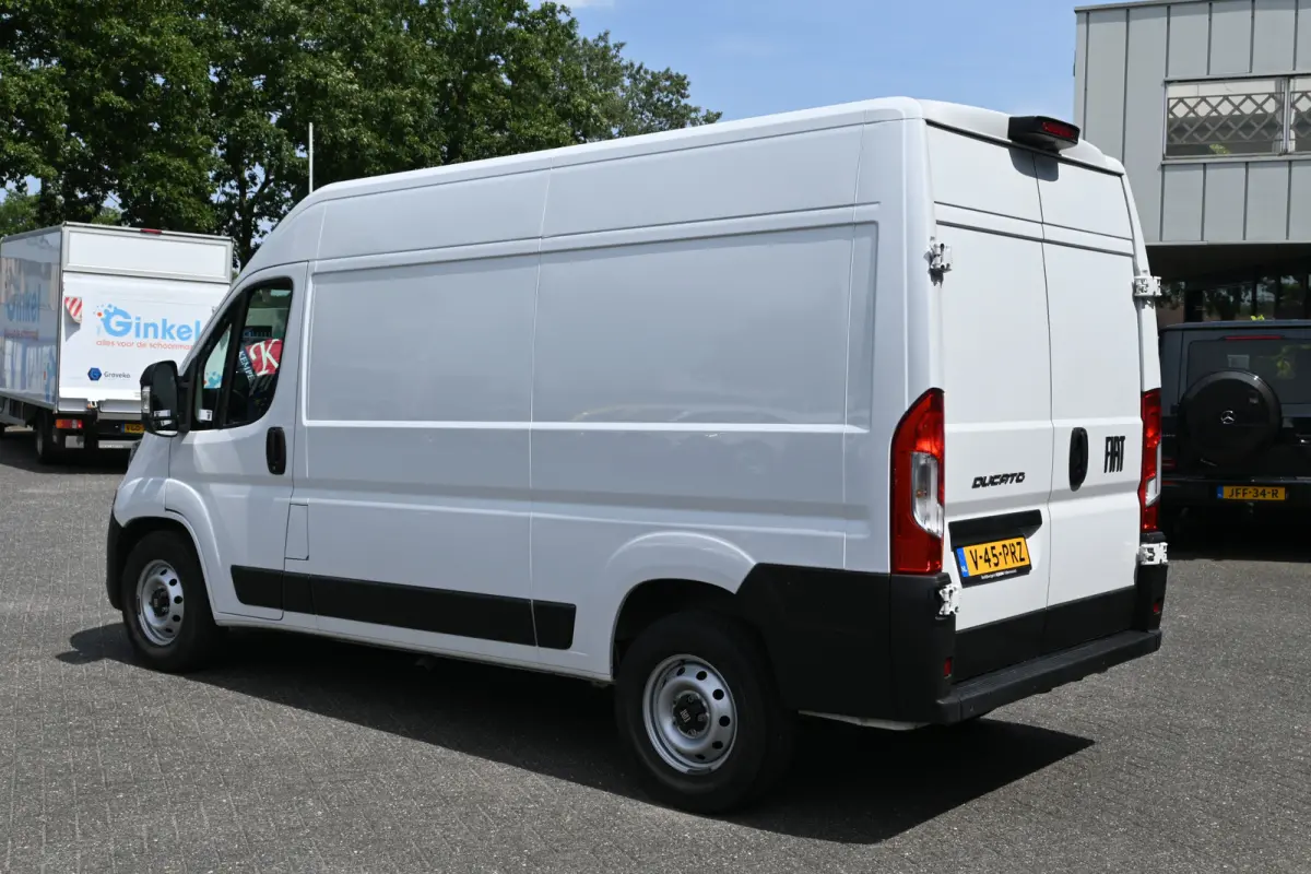L2H2 2.2 MultiJet 140 pk 3.5t Camera, Cruise control, 270 Graden deuren