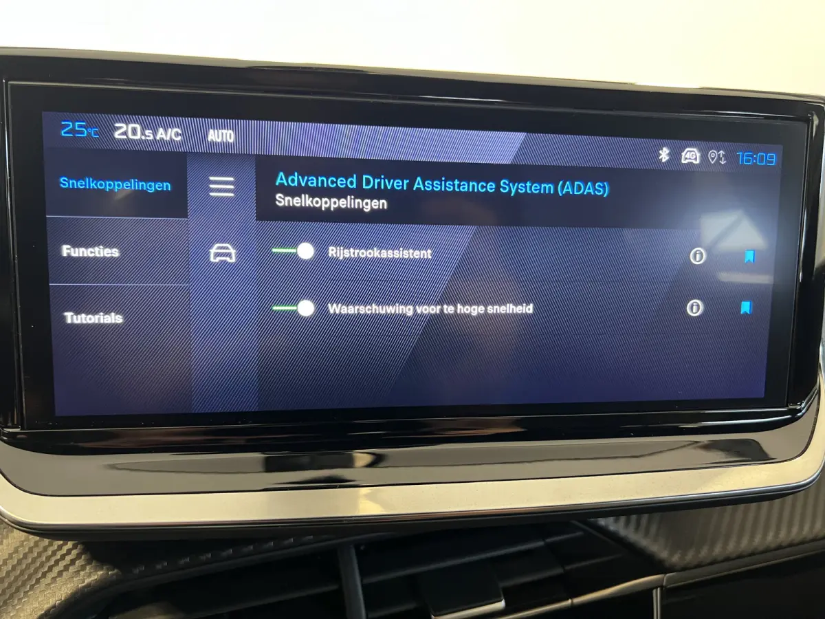 EV Allure Avantage 54 kWh | SoH 97.4% | Android/Apple Carplay | LM Velgen 17" | PDC Voor en Achter | Cruise Control | Bluetooth | DAB | Airco |