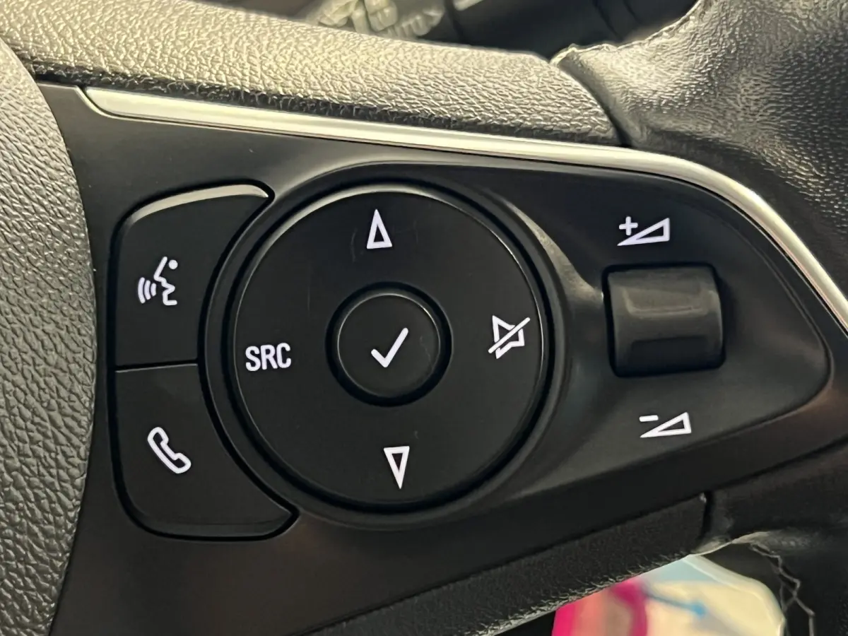 1.2 Turbo Elegance | Navigatie/Android/Apple Carplay | LM Velgen 16" | Cruise Control | PDC Voor en Achter | Airco | DAB |