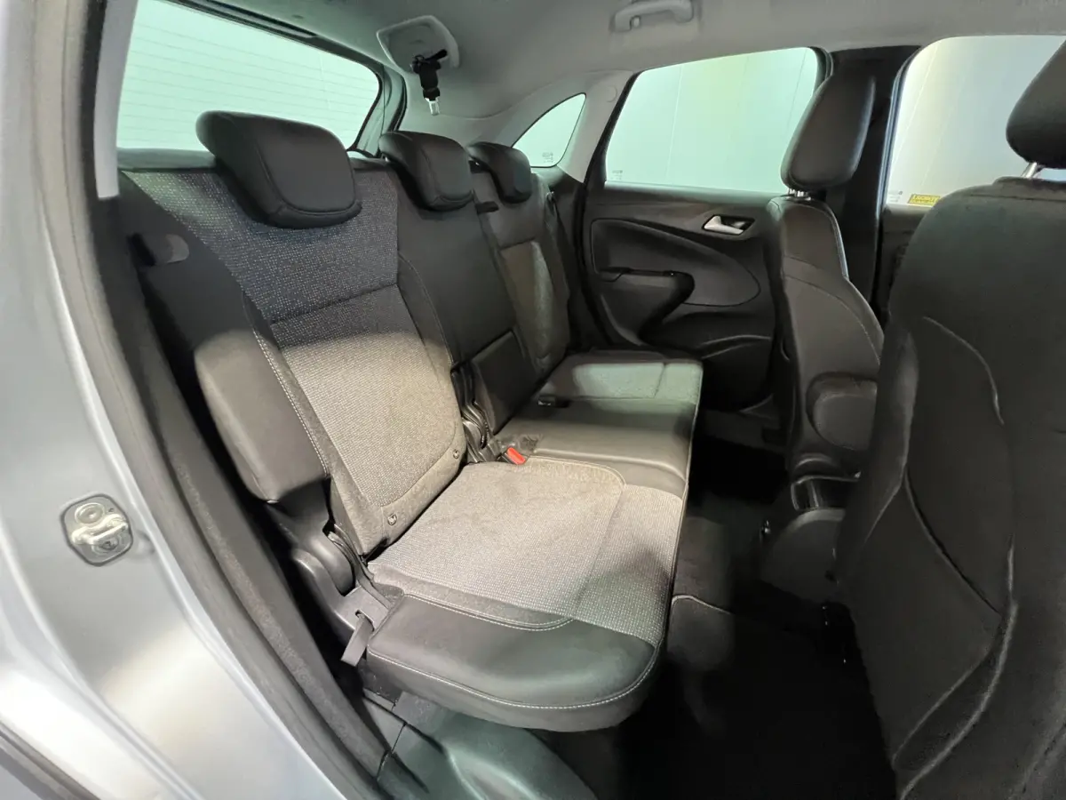 1.2 Turbo Elegance | Navigatie/Android/Apple Carplay | LM Velgen 16" | Cruise Control | PDC Voor en Achter | Airco | DAB |