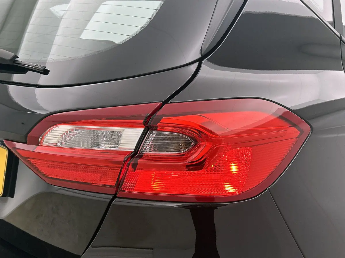 1.0 EcoBoost Connected | Cruise Control | Airco | Radio | Bluetooth