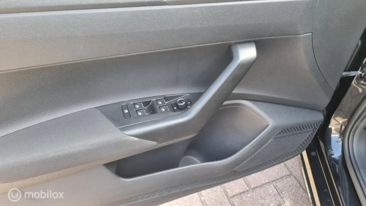 1.0 MPI Comfortline 5 drs