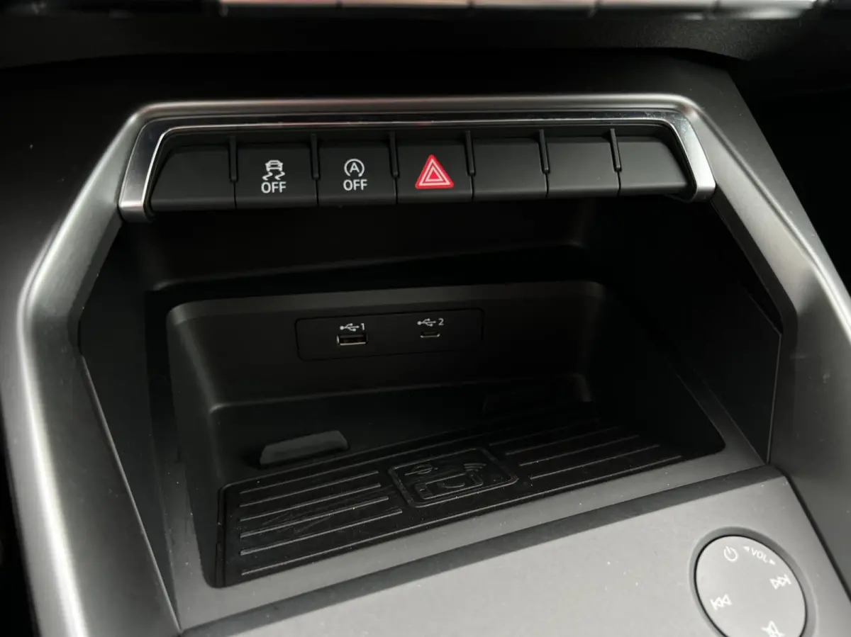 30 TFSI Business edition CARPLAY | ADAPT.CRUISE | DIGI.DSAHB | NAV | LED | PDC