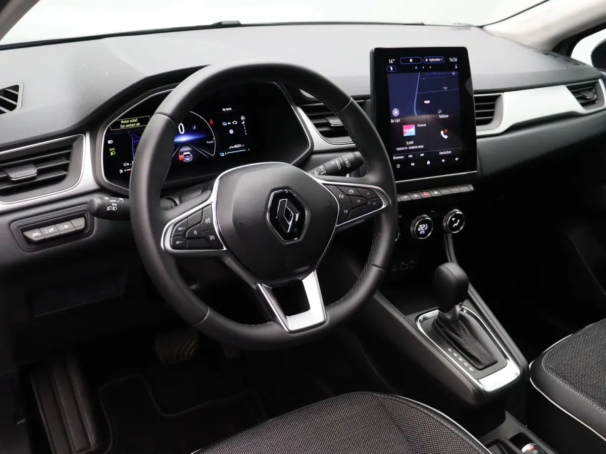 E-Tech Hybrid 145pk Techno | Led | Half leder | Apple carplay & Android auto | achteruitrij camera |