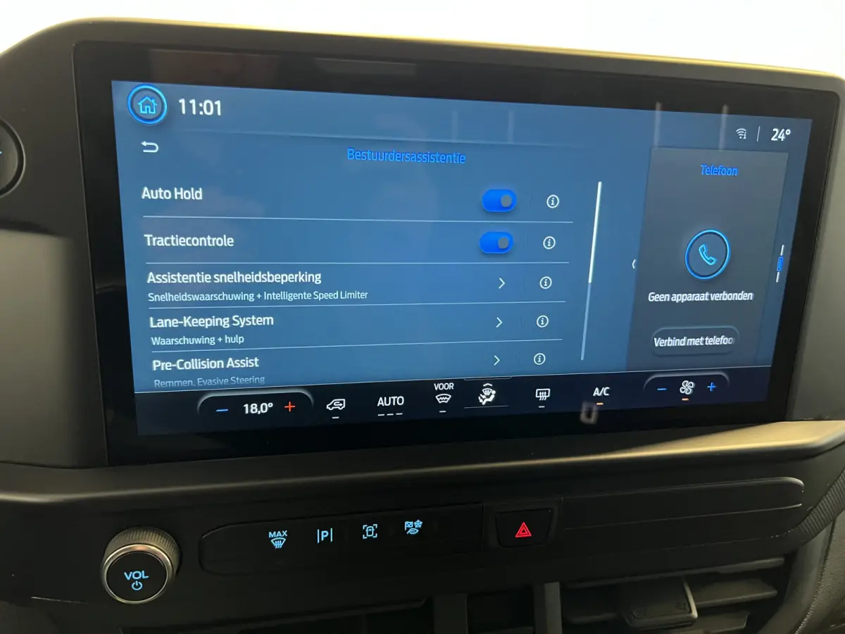 320 2.5 PHEV L1H1 Trend Trekhaak | Android Auto/Apple Carplay | Cruise Control | Achteruitrijcamera | PDC Voor en Achter | Verwarmde Voorruit |