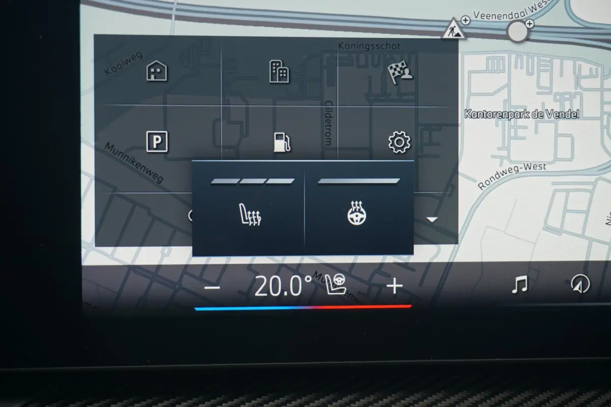 330e | M Sportpakket Pro | Panoramadak | Harman Kardon | Driving Assistant Professional | M Sportstoelen