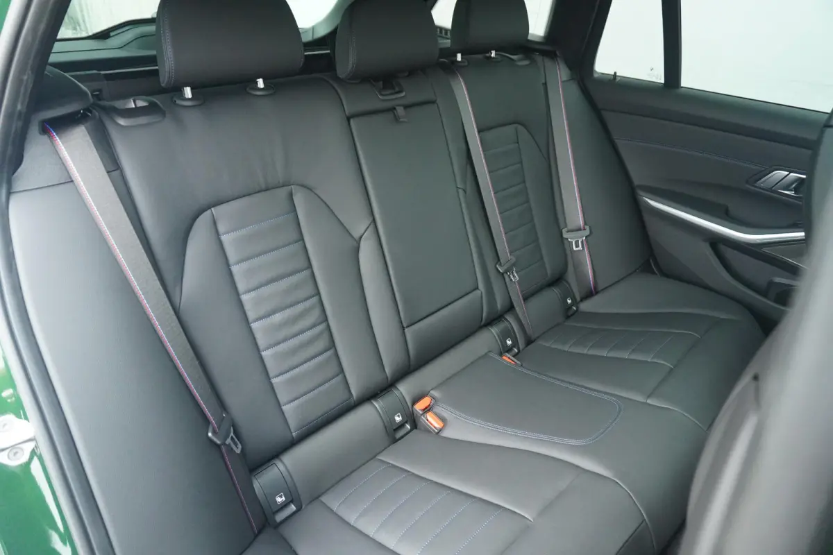 330e | M Sportpakket Pro | Panoramadak | Harman Kardon | Driving Assistant Professional | M Sportstoelen