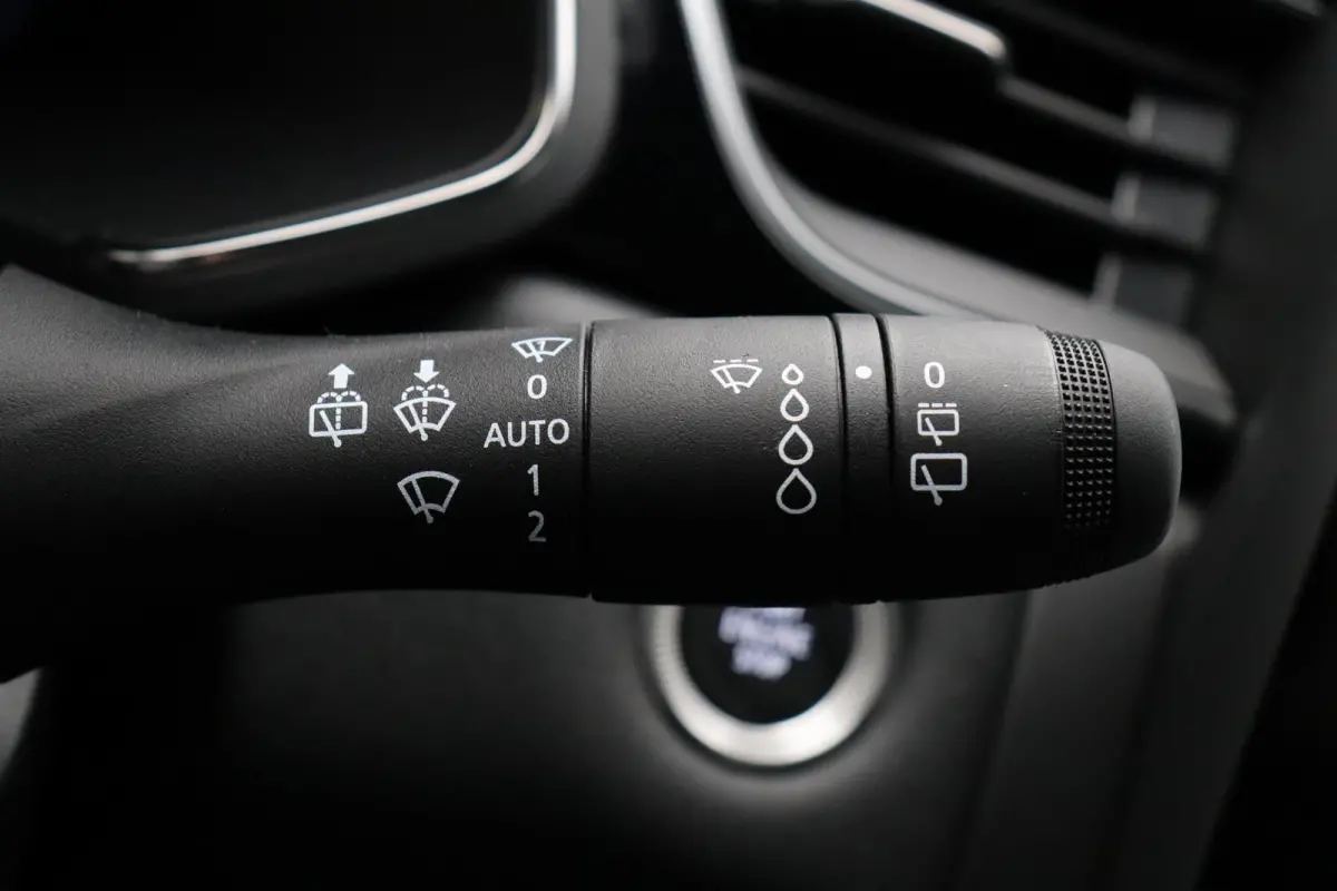 1.8 HEV AT Executive | Adaptieve Cruise Control | Stoel, Stuur en Voorruitverwarming | Rondom Camera's | 8 Jaar Fabrieksgarantie | €4000 Korting! |