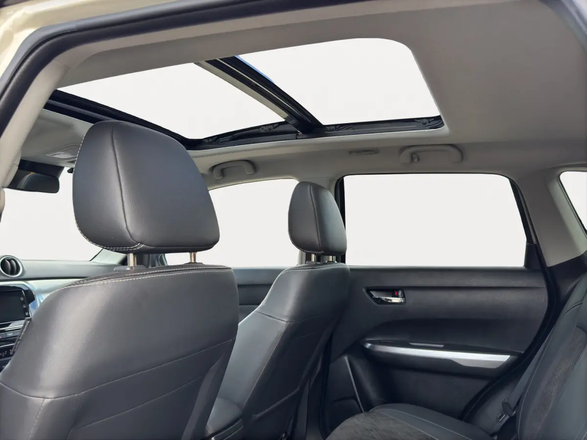 1.4 Boosterjet AllGrip Stijl | Panoramadak | Achteruitrijcamera | Cruise control adaptief |