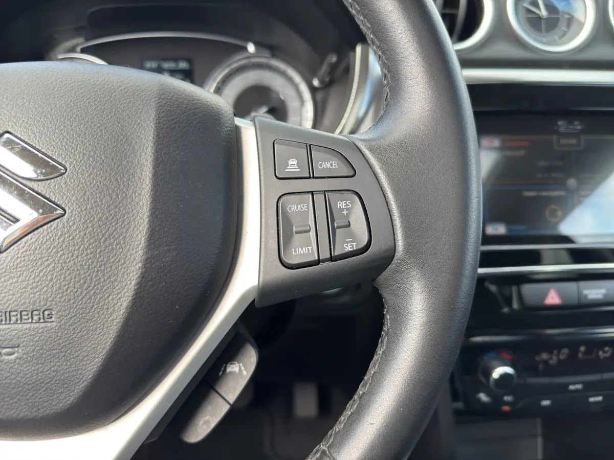 1.4 Boosterjet AllGrip Stijl | Panoramadak | Achteruitrijcamera | Cruise control adaptief |