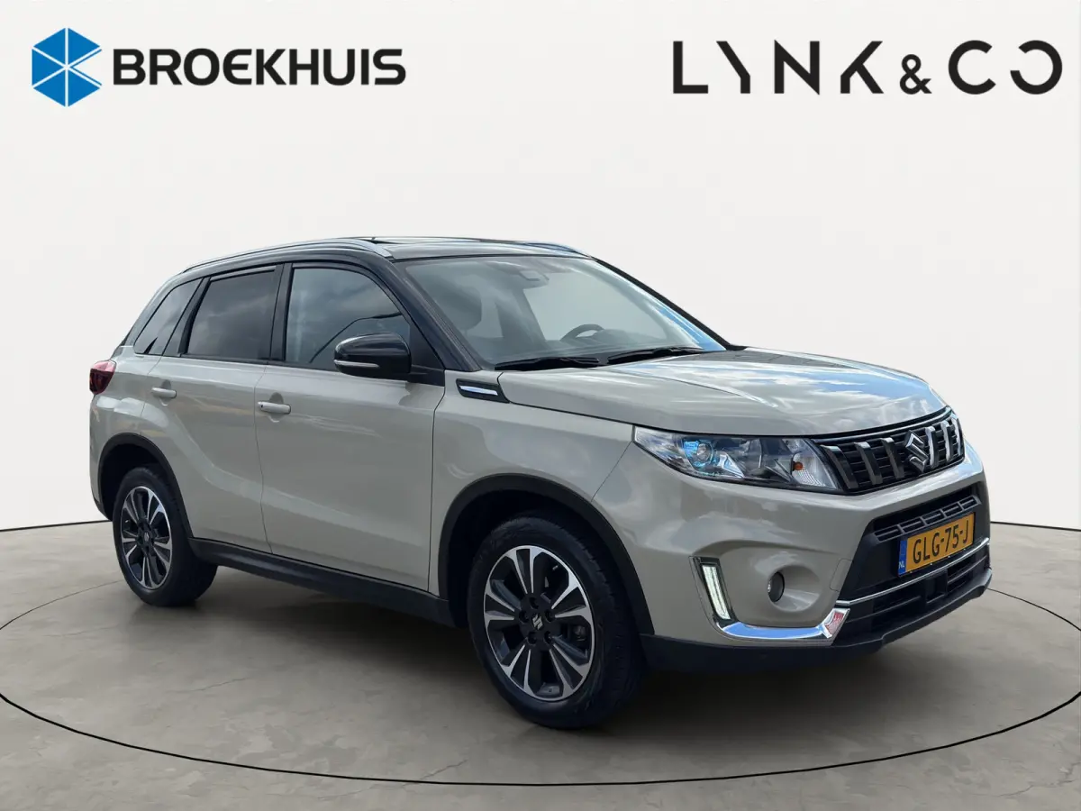 1.4 Boosterjet AllGrip Stijl | Panoramadak | Achteruitrijcamera | Cruise control adaptief |