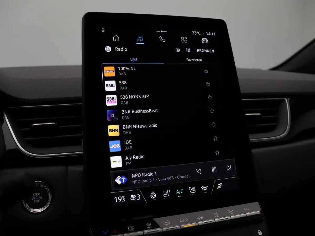 1.8 HEV First Edition | Adaptieve Cruise Control | Stoel, Stuur en Voorruitverwarming | Rondom Camera's | 8 Jaar Fabrieksgarantie | €5000 Korting! |