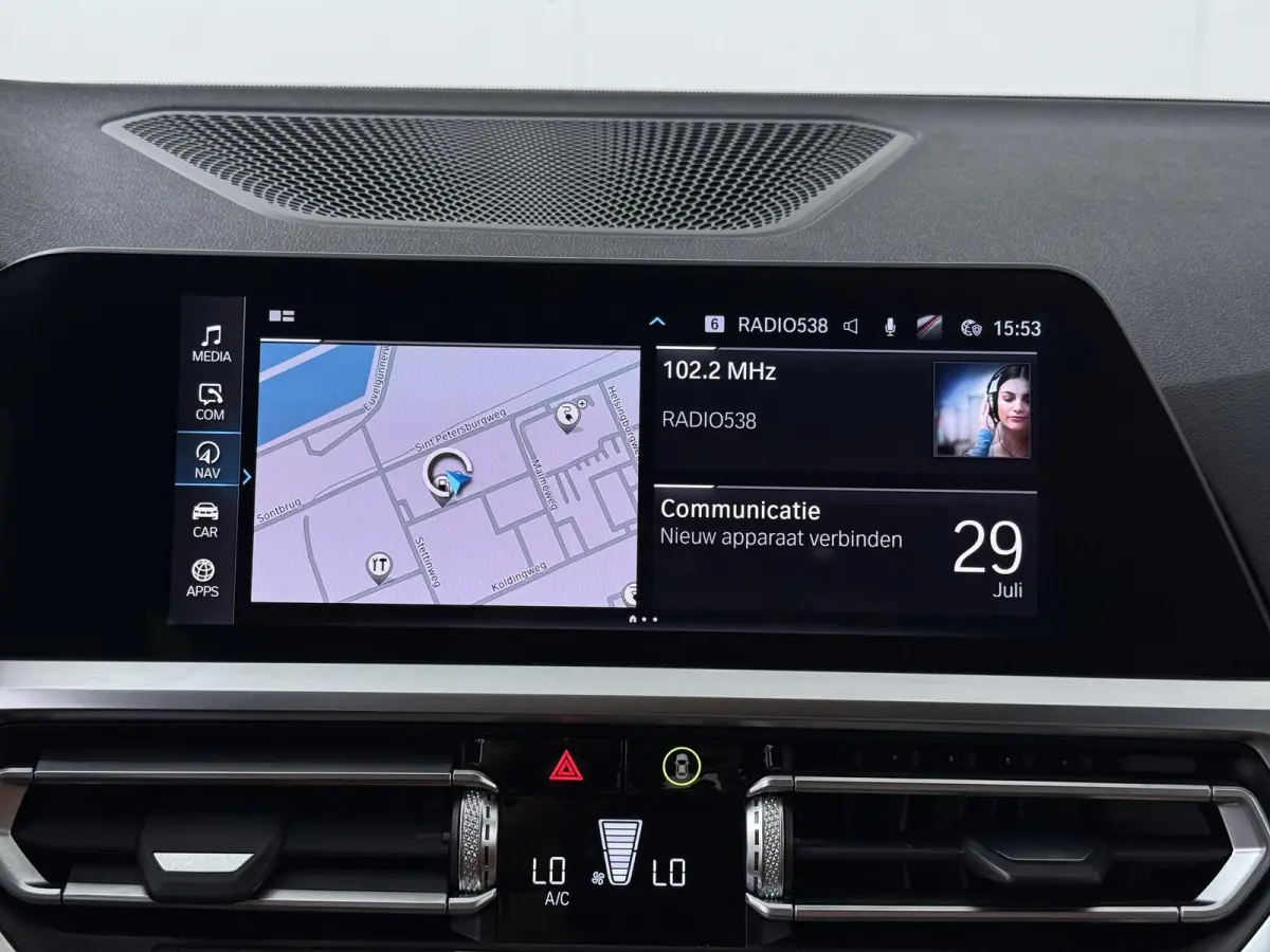 320e Business Edition Plus | SoH 88% | Comforttoegang | Stuur- stoelverwarming | Laserlicht | Head-Up Display |