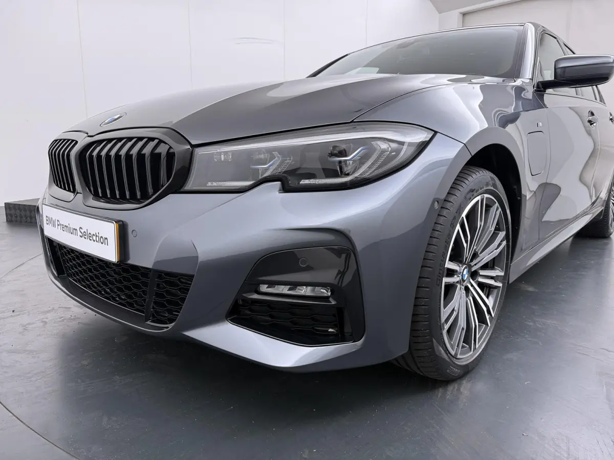 320e Business Edition Plus | SoH 88% | Comforttoegang | Stuur- stoelverwarming | Laserlicht | Head-Up Display |