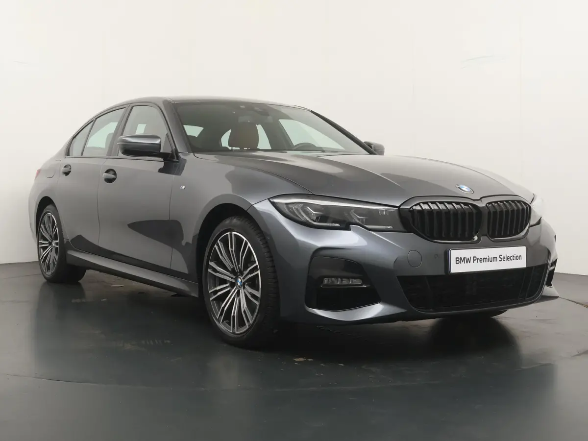320e Business Edition Plus | SoH 88% | Comforttoegang | Stuur- stoelverwarming | Laserlicht | Head-Up Display |