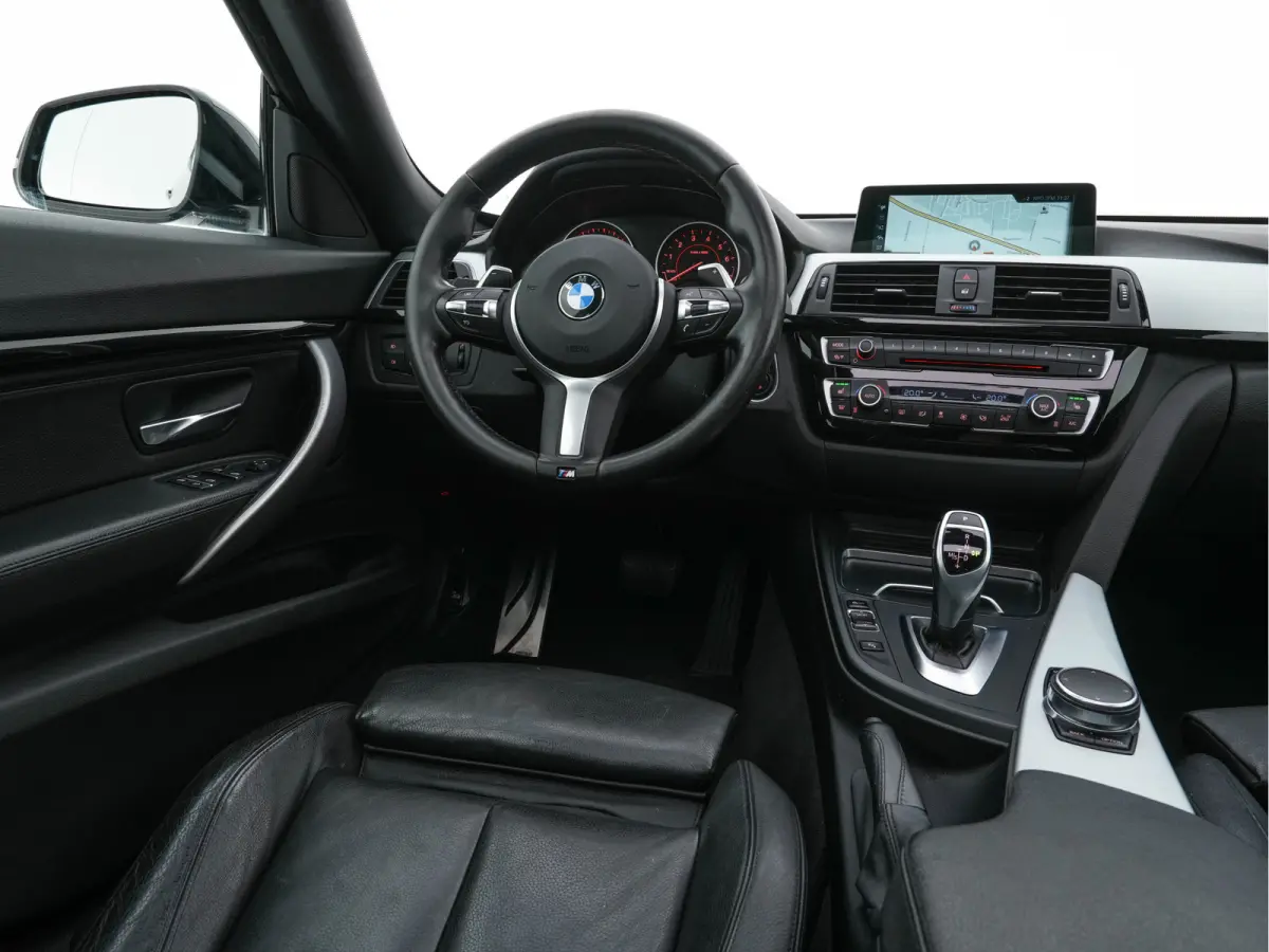 320i M-Sportpack High-Executive Aut. *PANO | LEATHER | FULL-LED | NAVI-FULLMAP | HEATED-SPORTSEATS | HIFI-SOUND | SHIFTPADDLES | ECC | PDC | CRUISE | 19''ALU*