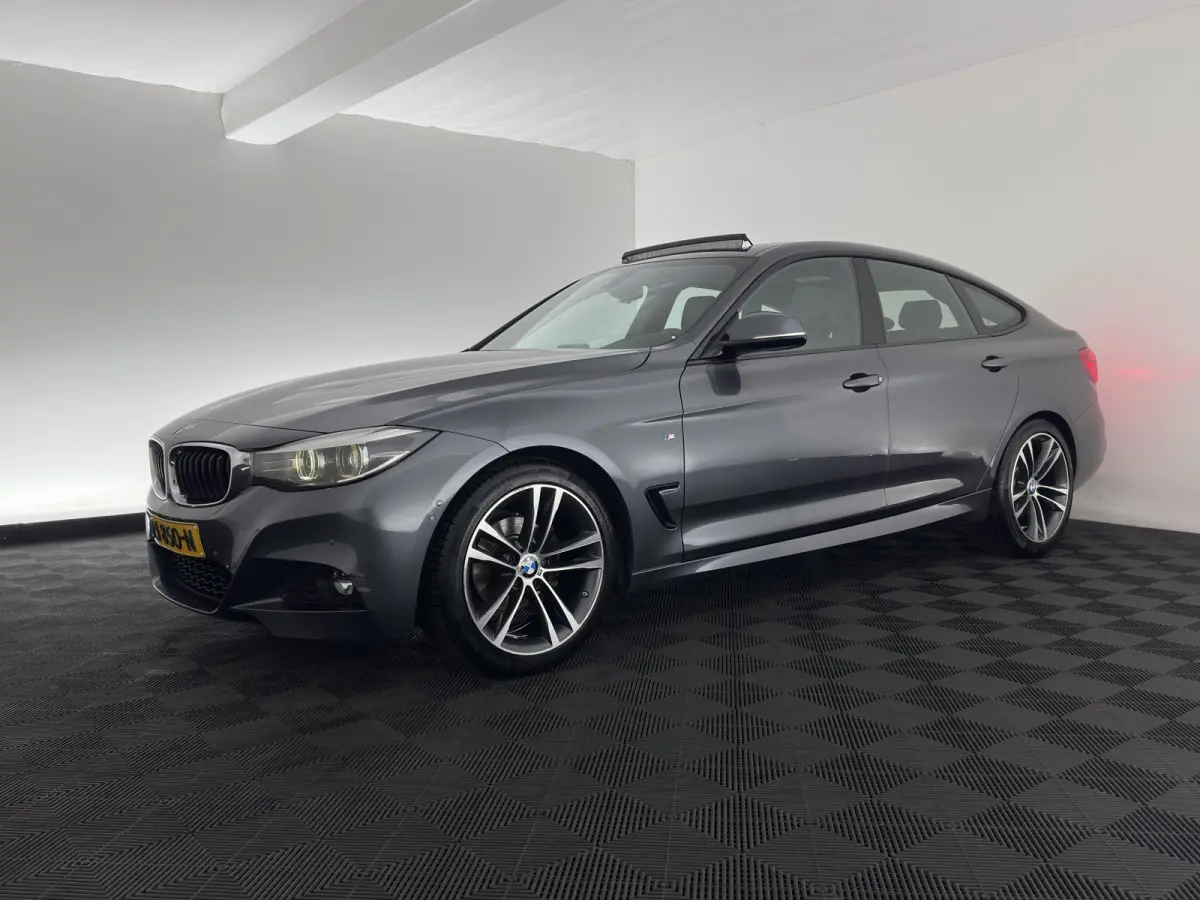 320i M-Sportpack High-Executive Aut. *PANO | LEATHER | FULL-LED | NAVI-FULLMAP | HEATED-SPORTSEATS | HIFI-SOUND | SHIFTPADDLES | ECC | PDC | CRUISE | 19''ALU*