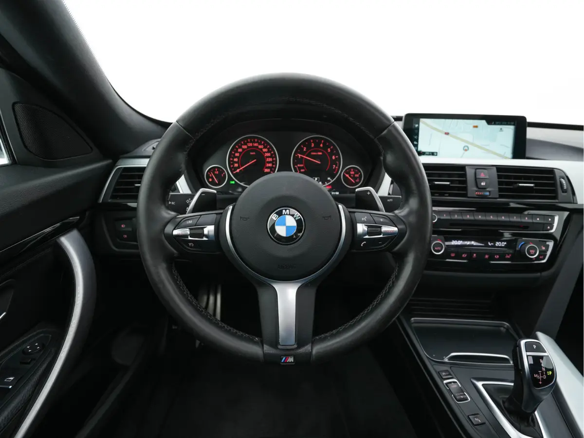 320i M-Sportpack High-Executive Aut. *PANO | LEATHER | FULL-LED | NAVI-FULLMAP | HEATED-SPORTSEATS | HIFI-SOUND | SHIFTPADDLES | ECC | PDC | CRUISE | 19''ALU*