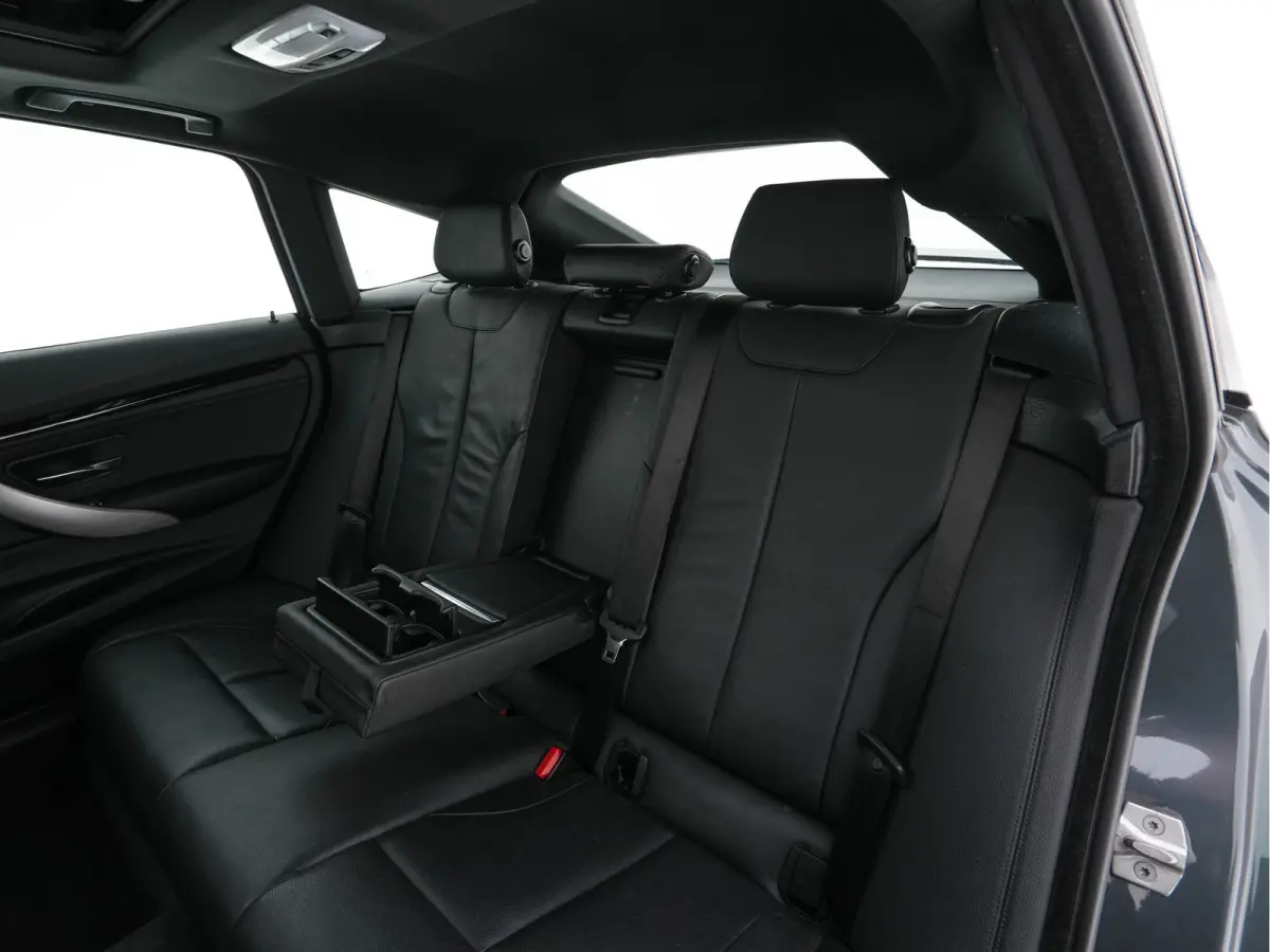 320i M-Sportpack High-Executive Aut. *PANO | LEATHER | FULL-LED | NAVI-FULLMAP | HEATED-SPORTSEATS | HIFI-SOUND | SHIFTPADDLES | ECC | PDC | CRUISE | 19''ALU*