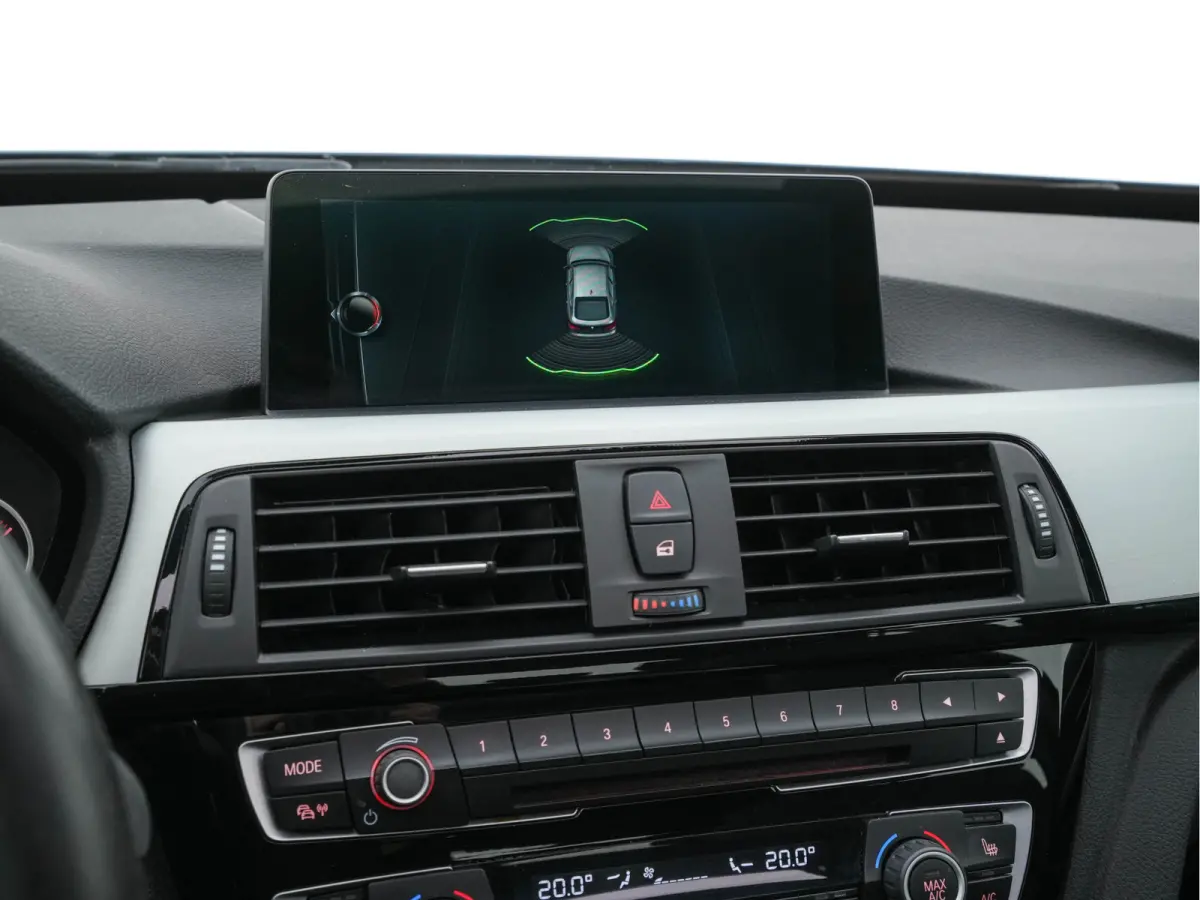 320i M-Sportpack High-Executive Aut. *PANO | LEATHER | FULL-LED | NAVI-FULLMAP | HEATED-SPORTSEATS | HIFI-SOUND | SHIFTPADDLES | ECC | PDC | CRUISE | 19''ALU*