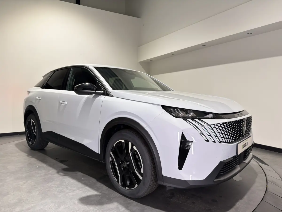 Peugeot e-3008 leasen
