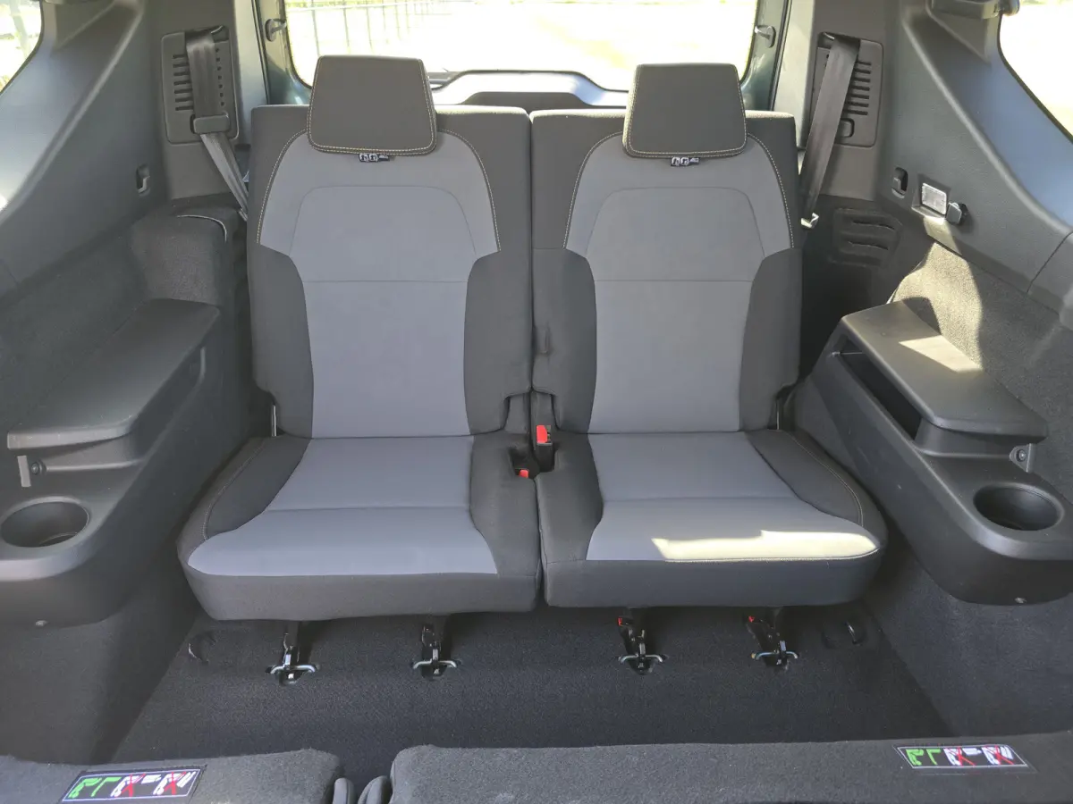1.6 Hybrid 140 Extreme 7p. - 140 Pk - Navi - ParkeerCamera