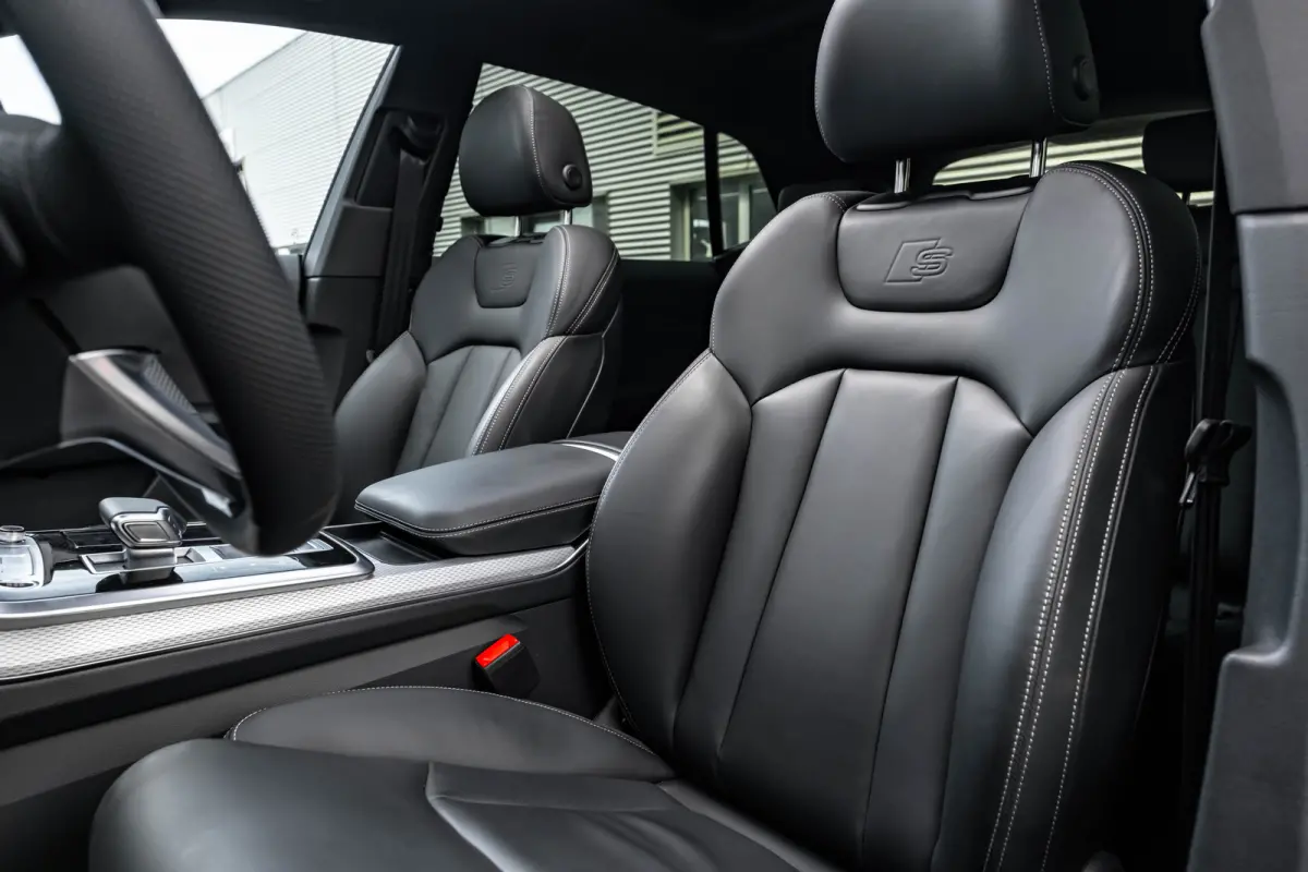 55 TFSI e quattro Pro Line S 394 PK | Trekhaak | Panoramadak | Head-up | 360 camera | Elek. stoelen | Stoelverw.  voor+achter