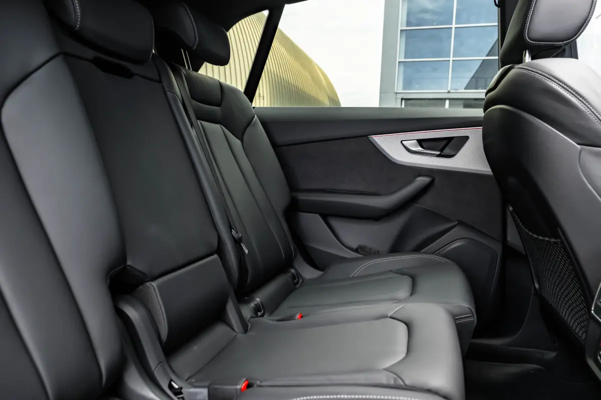 55 TFSI e quattro Pro Line S 394 PK | Trekhaak | Panoramadak | Head-up | 360 camera | Elek. stoelen | Stoelverw.  voor+achter