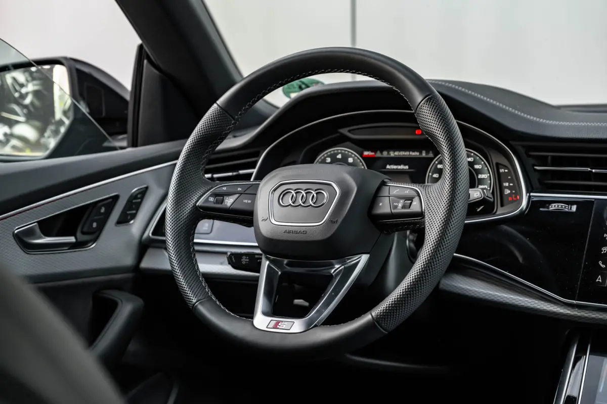 55 TFSI e quattro Pro Line S 394 PK | Trekhaak | Panoramadak | Head-up | 360 camera | Elek. stoelen | Stoelverw.  voor+achter