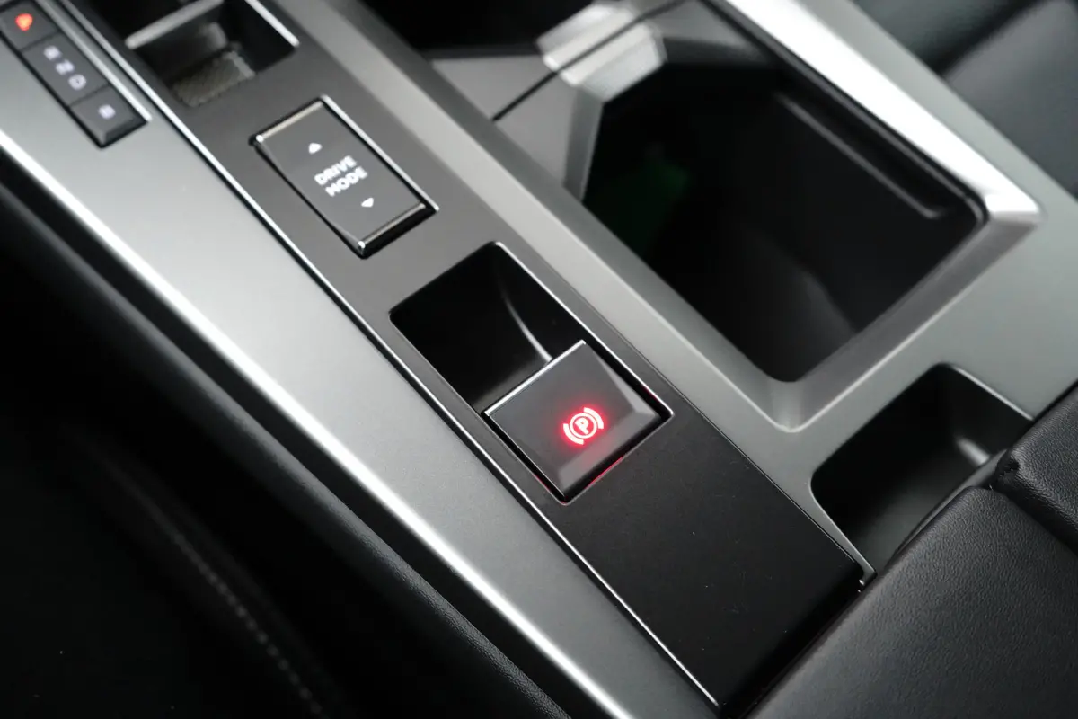 1.6 Turbo Plug-in-Hybrid GS | Afneembare trekhaak | Panoramadak | Navigatie | Matrix LED | Winterpakket |