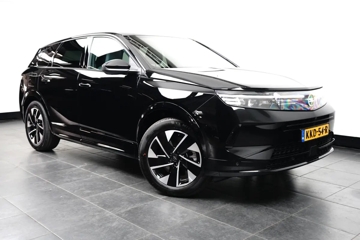 1.6 Turbo Plug-in-Hybrid GS | Afneembare trekhaak | Panoramadak | Navigatie | Matrix LED | Winterpakket |