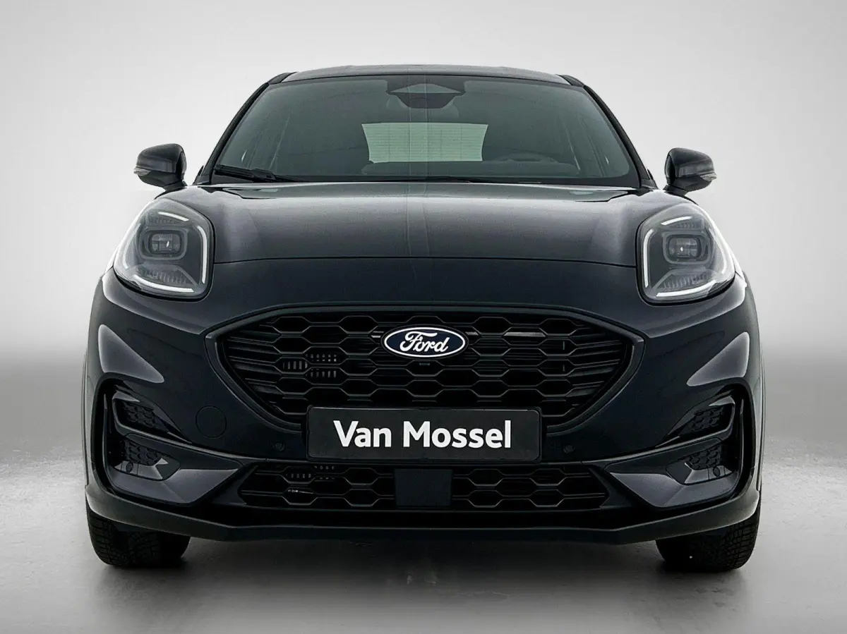1.0 EcoBoost ST-Line | NIEUW UIT VOORRAAD | €5.000,- Korting | Ford Options 0,99% | Winter Pack | 4-Season Banden | Camera